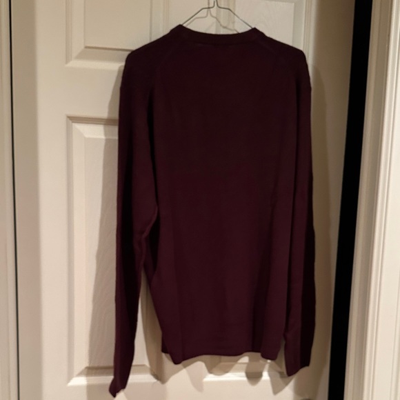 Dockers Maroon Sweater - Picture 2 of 4